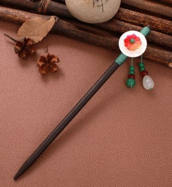 Hair pin with antique fringe