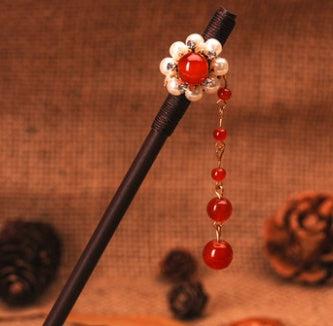 Hair pin with antique fringe