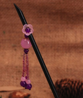 Hair pin with antique fringe