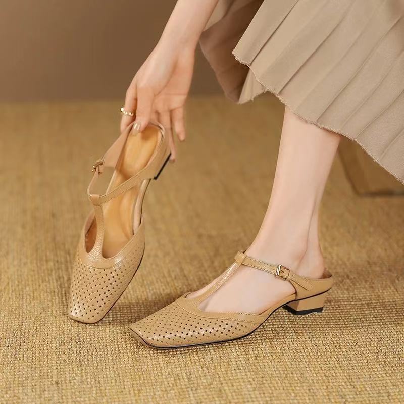 Women's Elegant Retro Soft Bottom Square Toe Color-blocking Sandals