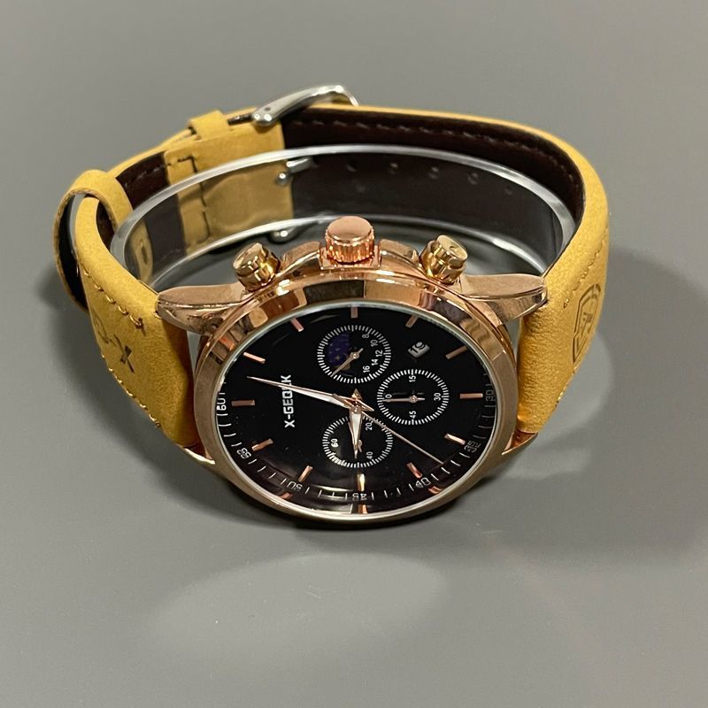 Quartz Built-in Battery Sports Convenient Watch