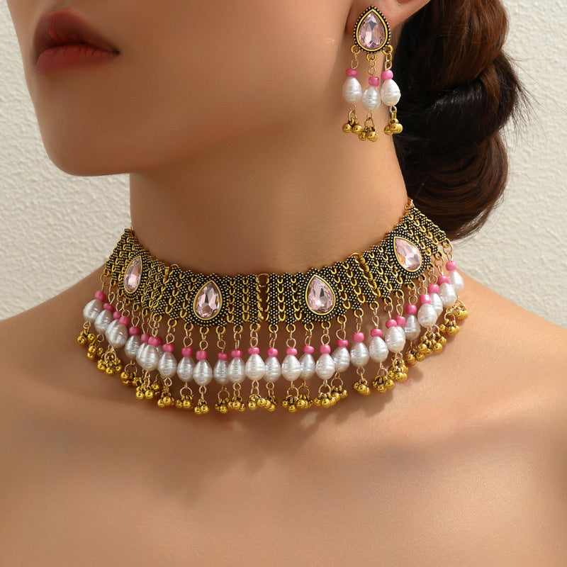 Ethnic-style Pearl Flower Necklace And Earrings Set